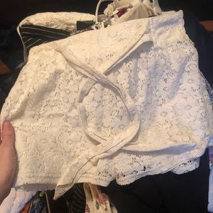 Cute white shorts with a tie at the front